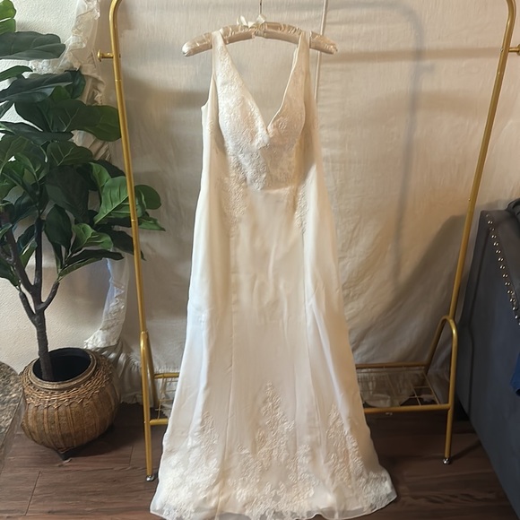 GALINA weeding dress 12 - Picture 5 of 16